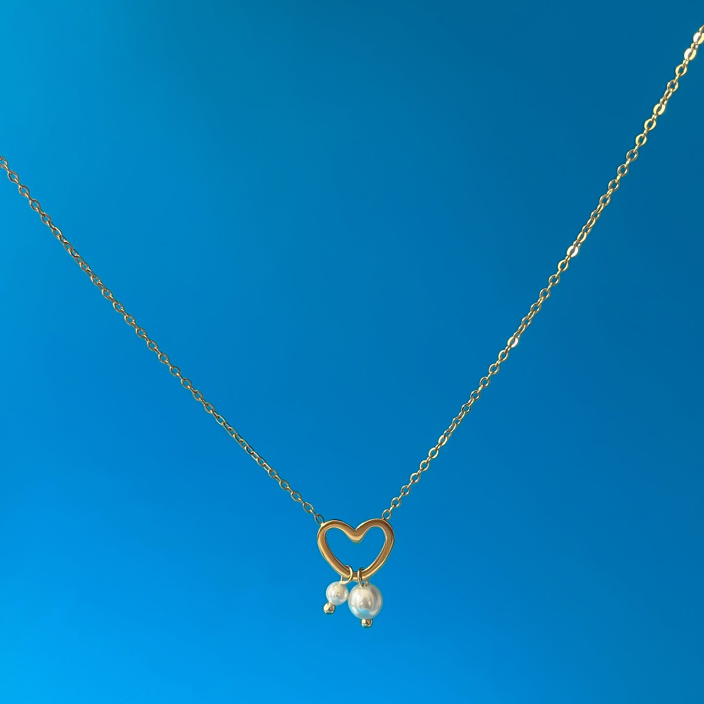 beSUMMER verižica LOVE on PEARL