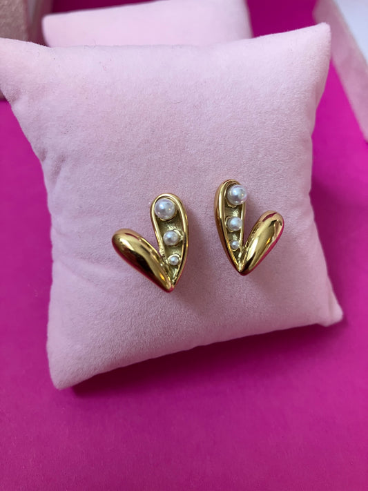 Uhani HEART OF PEARLS iz nerjavečega jekla