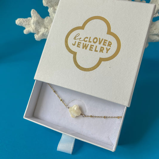 beSUMMER zapestnica CLOVER seashell